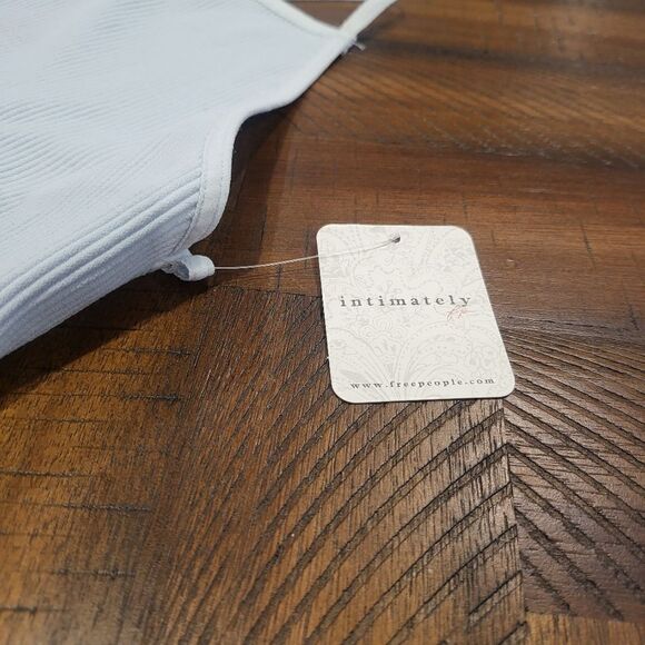 NWT! Free People Intimates light blue strappy open back ribbed tank M/L - Picture 2 of 4